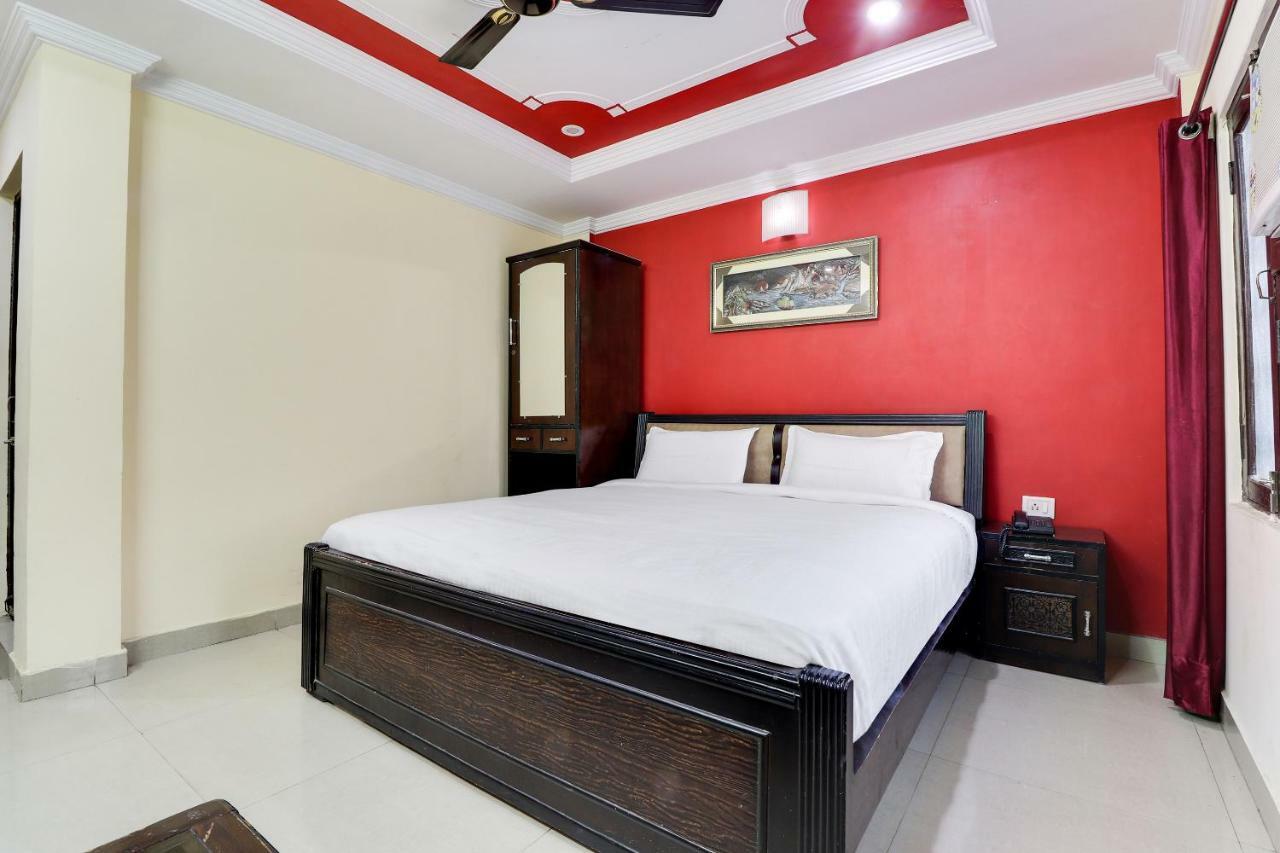 Spot On 38567 Hotel Aryan ลัคเนา ภายนอก รูปภาพ