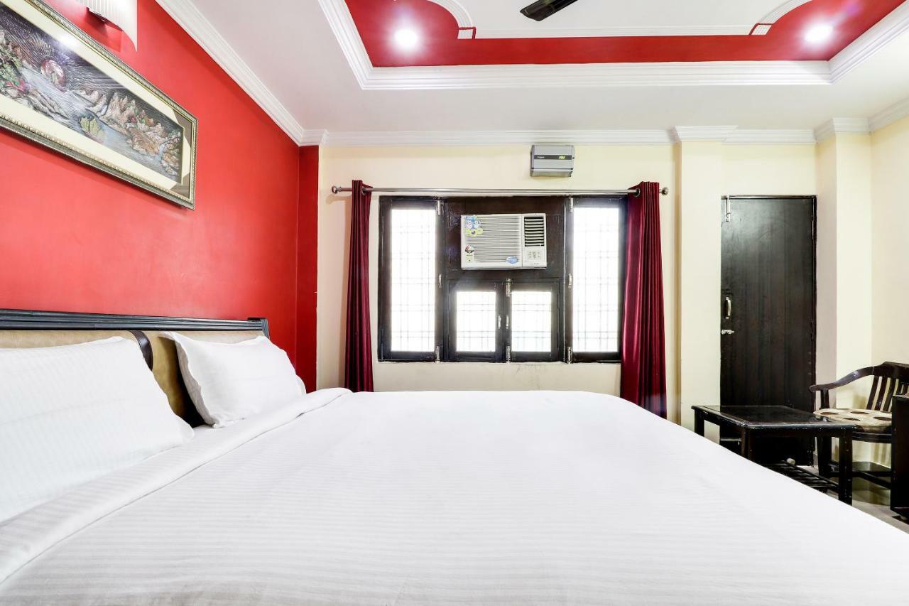 Spot On 38567 Hotel Aryan ลัคเนา ภายนอก รูปภาพ